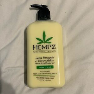 Hemps Herbal Body Moisturizer
